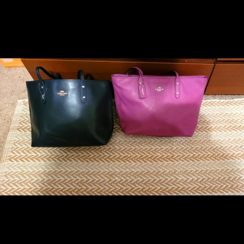 COACH TOTE BAGS LOT❤❤❤SOLD❤❤❤
